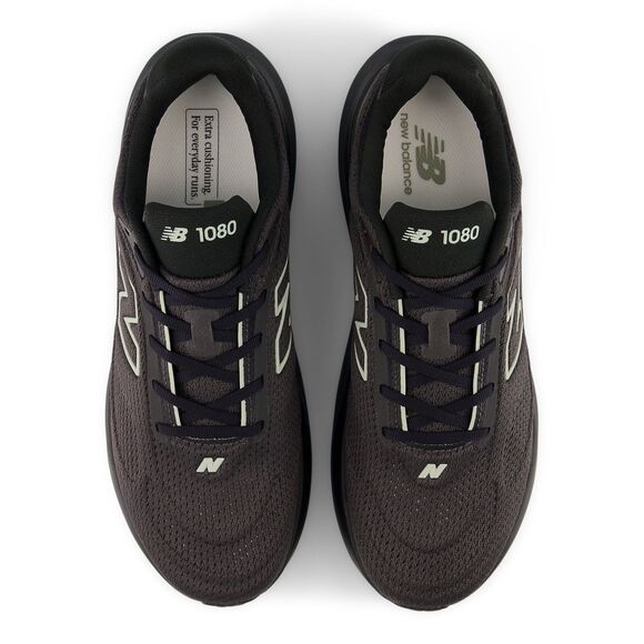 Athletic_Shoes